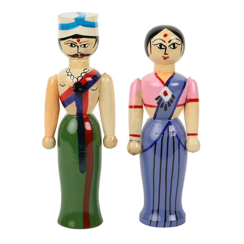 Regal Delight: Raja Rani Wooden Toys for Majestic Playtime