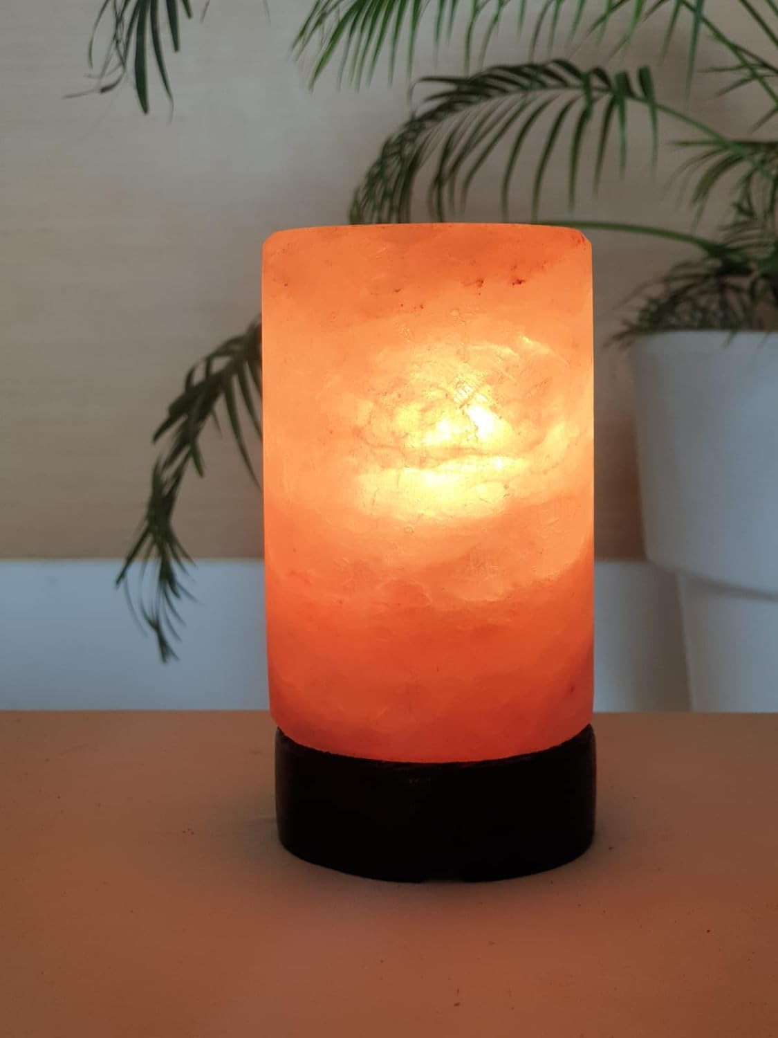 Himalayan Rock Salt lamp Cylinder Shape | 2.3 Kg